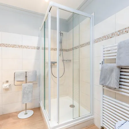 Haus Stübbe Beim Dorfteich Ferienhaus *